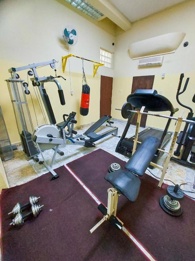 Hotel Relax キンシャサ エクステリア 写真